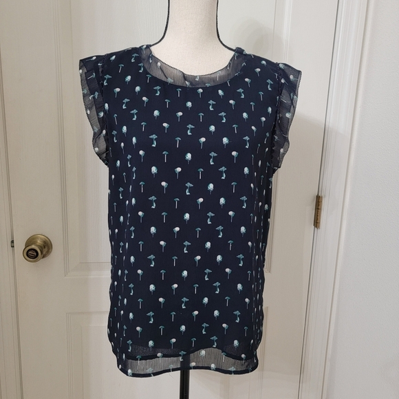 Ann Taylor Size M Navy Blue with Floral Print Ruffle Cap Sleeve Blouse - Picture 1 of 12
